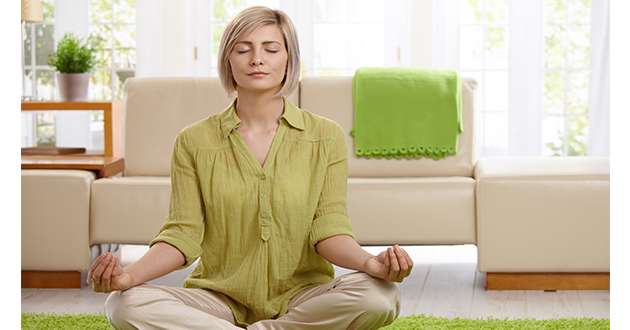 瞑想、ヨガでストレスレベルを下げる